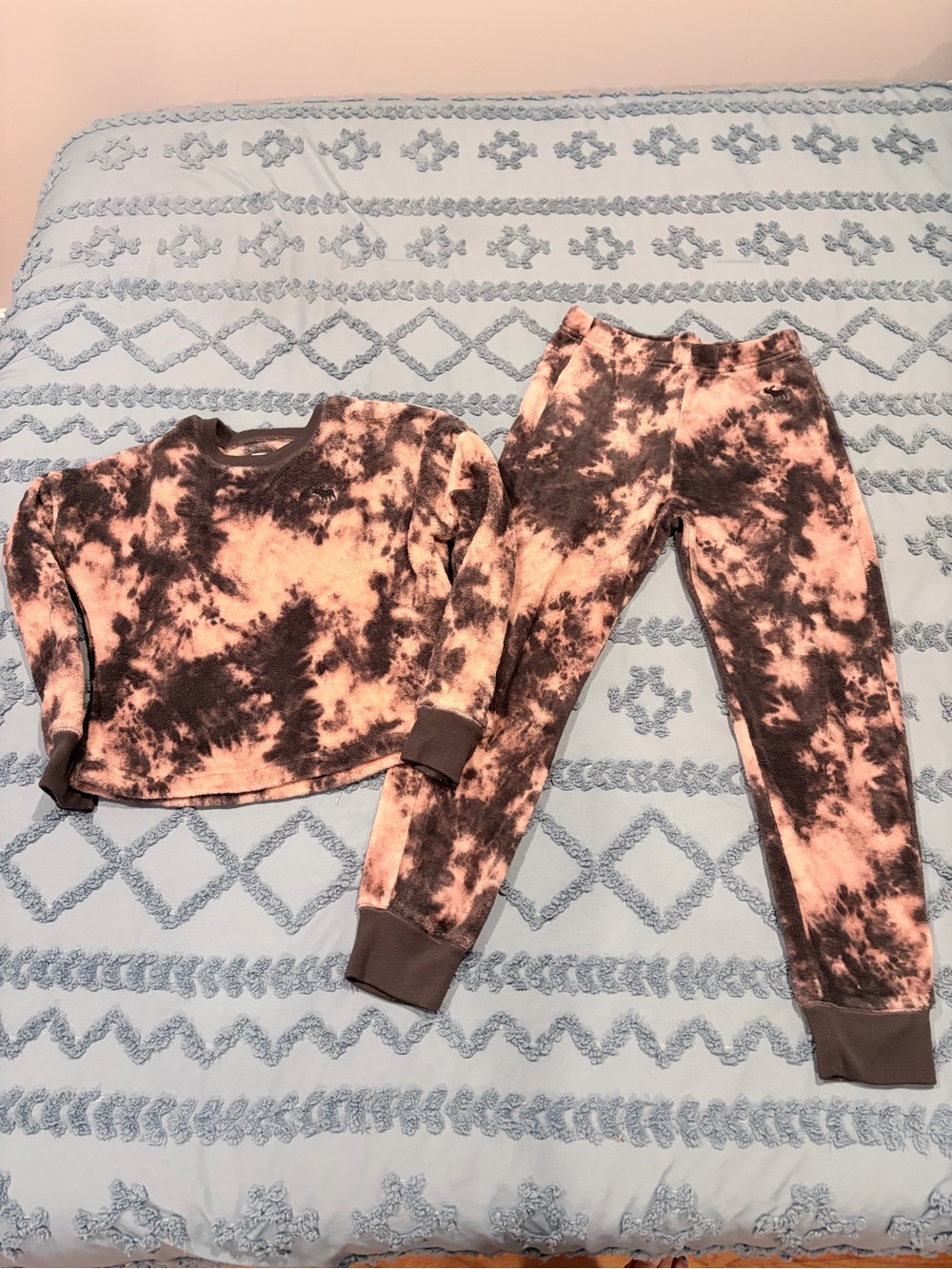 abercrombie kids Pink and Gray Tie-Dye Pajama Set